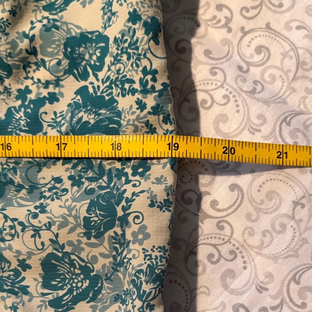 REI Women's Teal Floral Vented Button Down Shirt - Picture 10 of 12